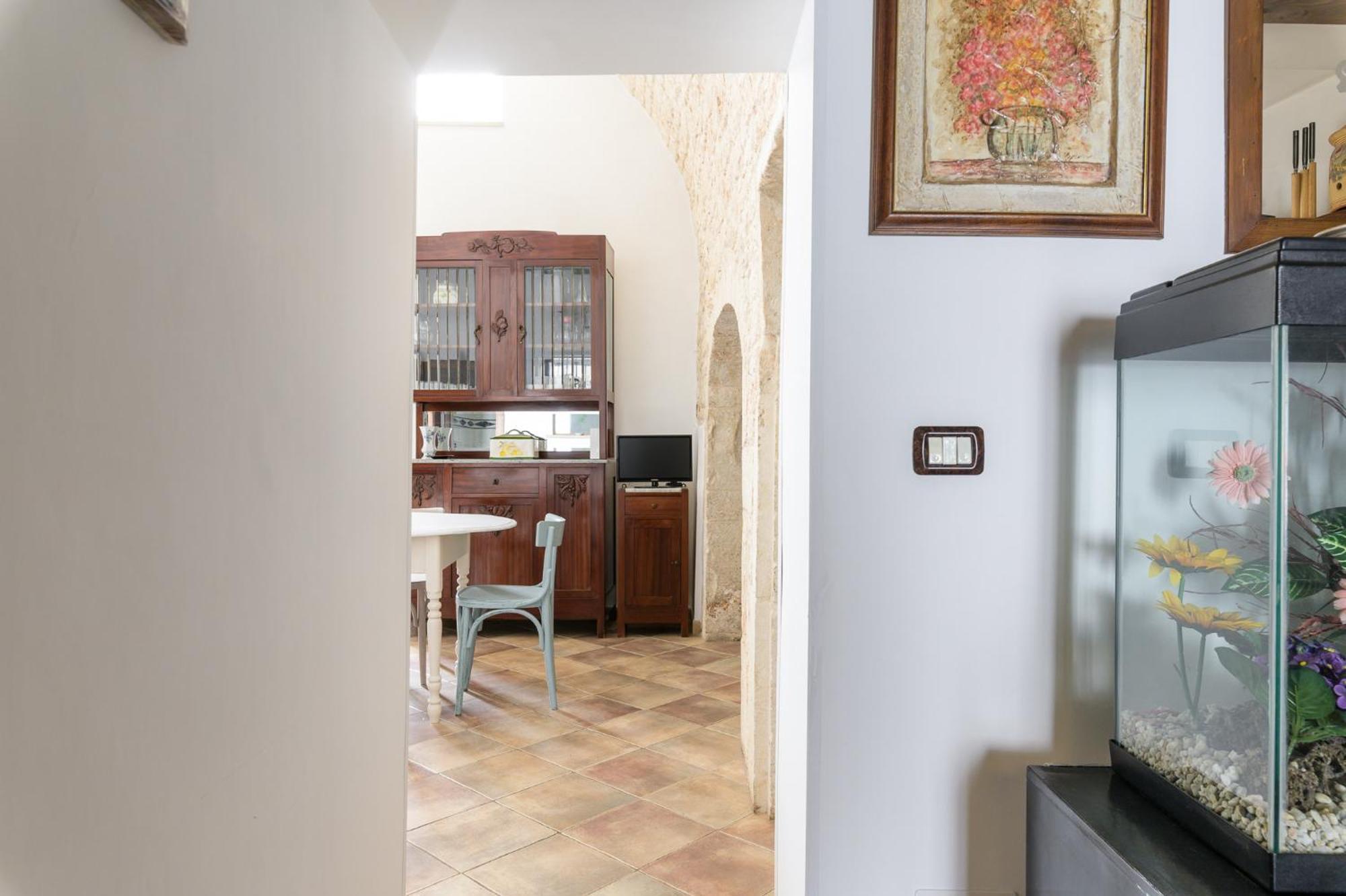 Appartamento Vintage Con Balcone By Wonderful Italy 奥斯图尼 外观 照片