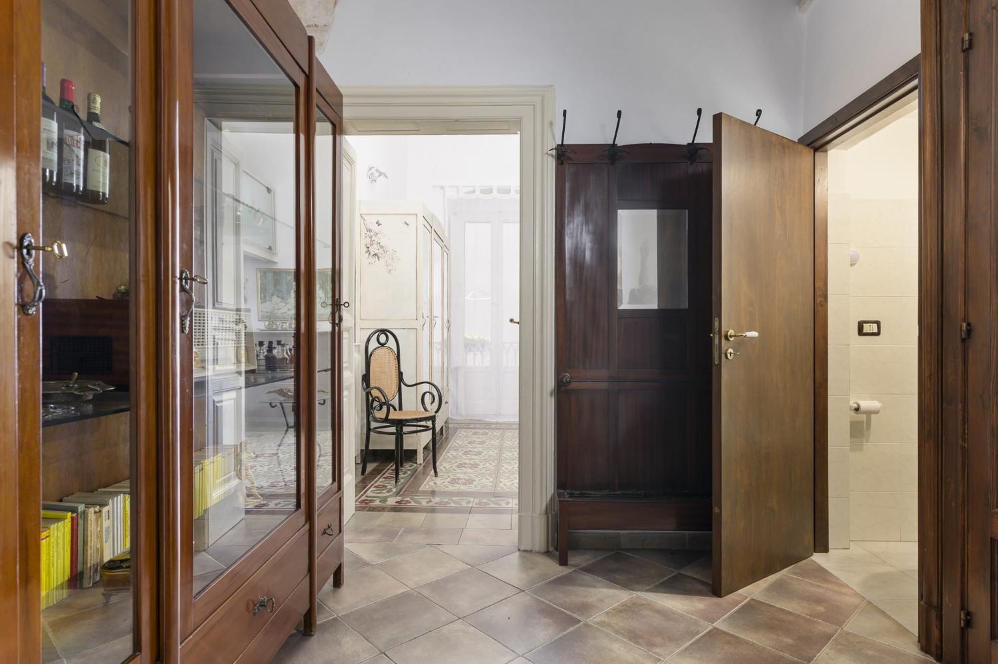 Appartamento Vintage Con Balcone By Wonderful Italy 奥斯图尼 外观 照片