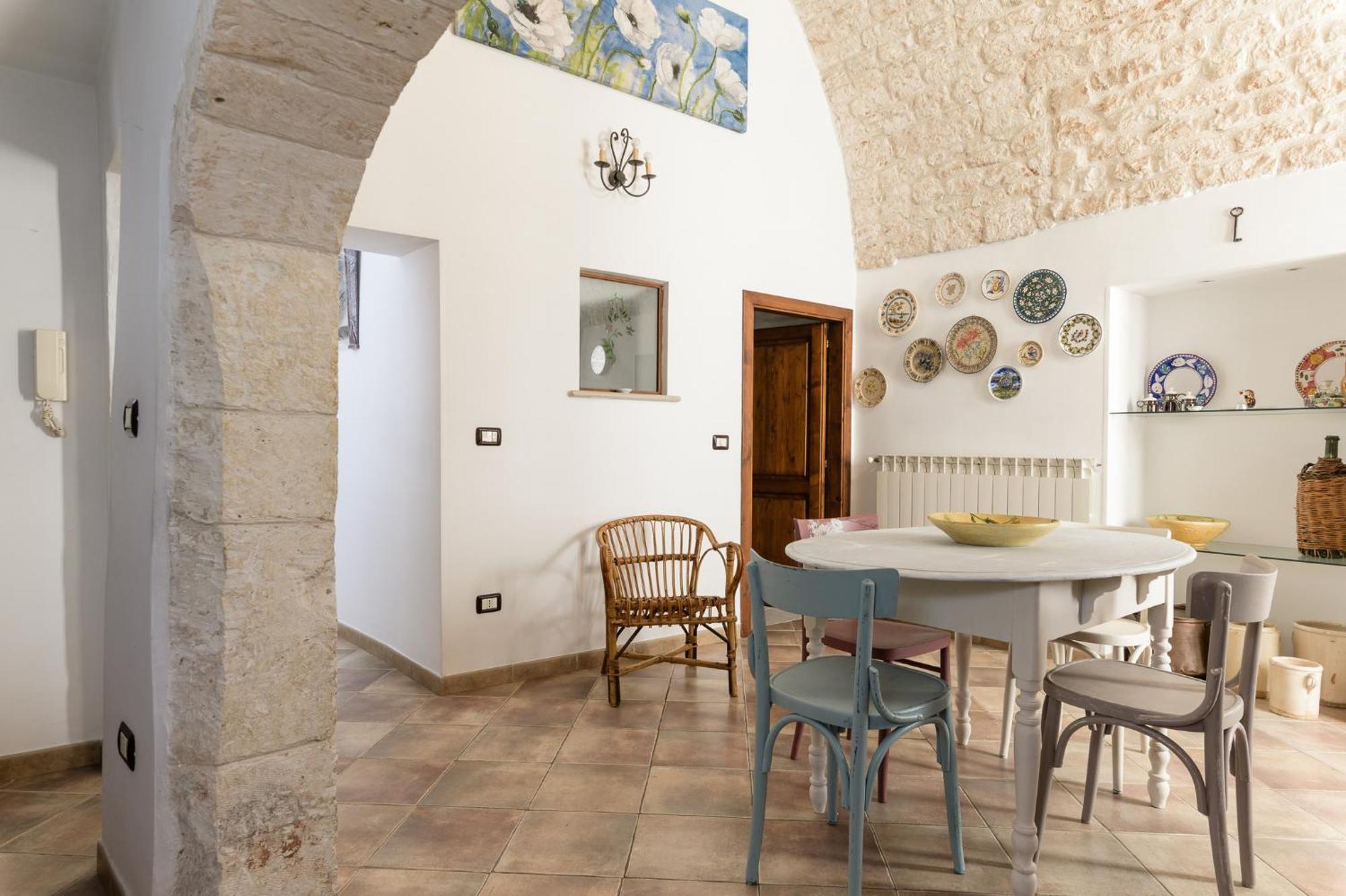 Appartamento Vintage Con Balcone By Wonderful Italy 奥斯图尼 外观 照片